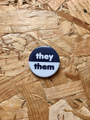 
            
                Load image into Gallery viewer, They/Them Two-Tone Pronoun Badges 32mm
            
        